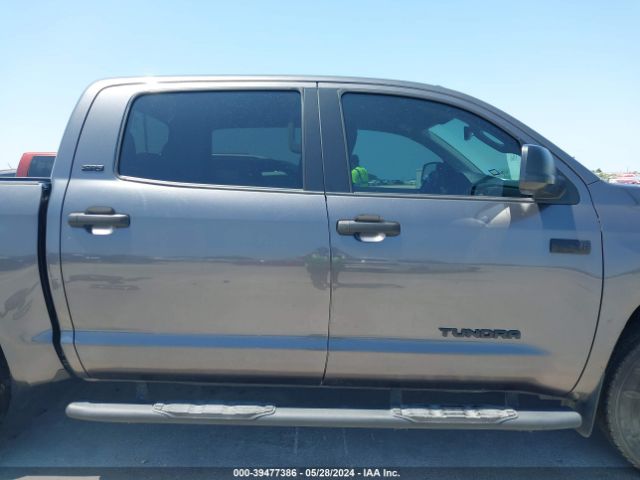 5TFDW5F18KX866021 Toyota Tundra Sr5 5.7l V8