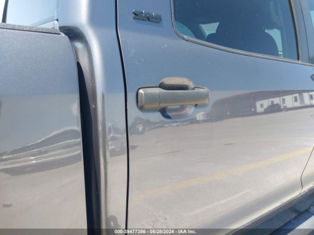 5TFDW5F18KX866021 Toyota Tundra Sr5 5.7l V8