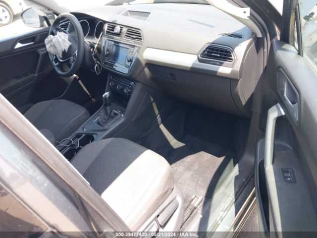 3VV1B7AX5LM019231 Volkswagen Tiguan 2.0t S