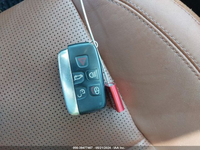SALCT2BG3FH500568 Land Rover Discovery Sport Hse Lux