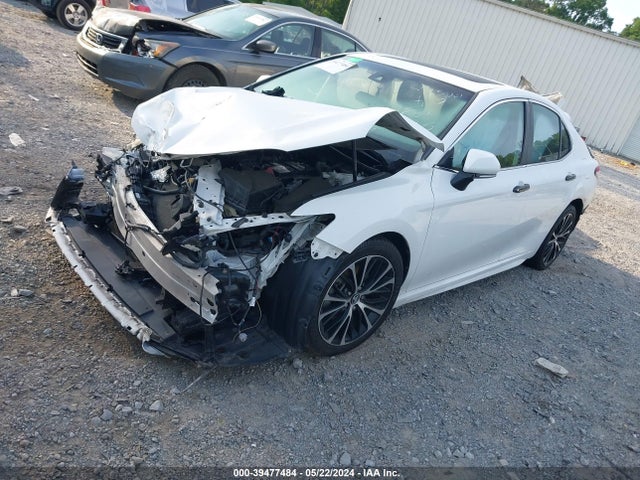 Toyota CAMRY SE 2019 4T1B11HK3KU209385 Image 2