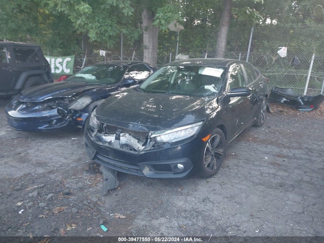 Honda Civic Touring 2018 JHMFC1F90JX025792 Image 2