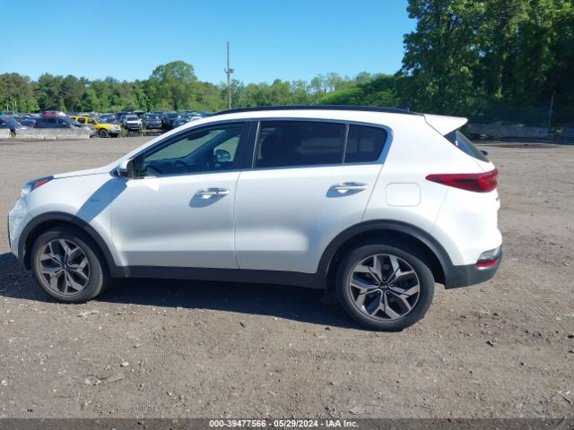 KNDPNCAC8L7755774 KIA Sportage Ex