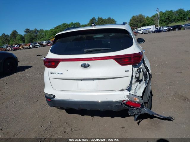 KNDPNCAC8L7755774 KIA Sportage Ex