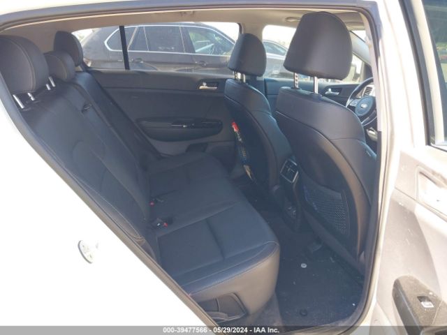 KNDPNCAC8L7755774 KIA Sportage Ex