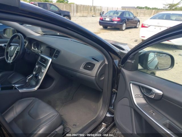 YV126MFL5H2440953 Volvo S60 T5 Dynamic