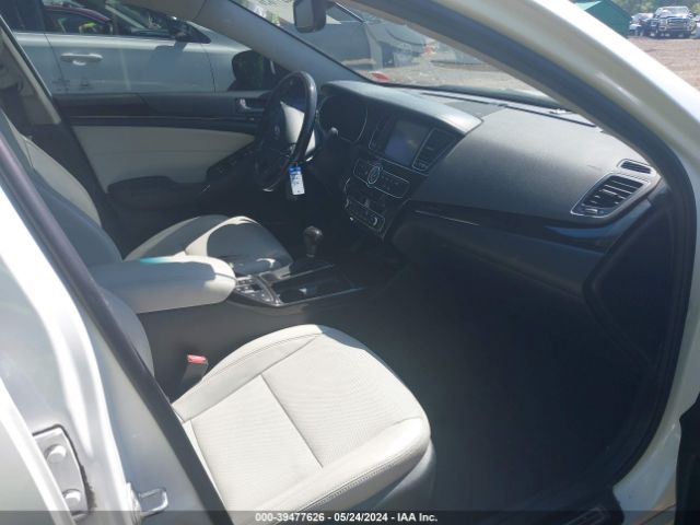 KNALN4D7XE5121297 KIA Cadenza Premium