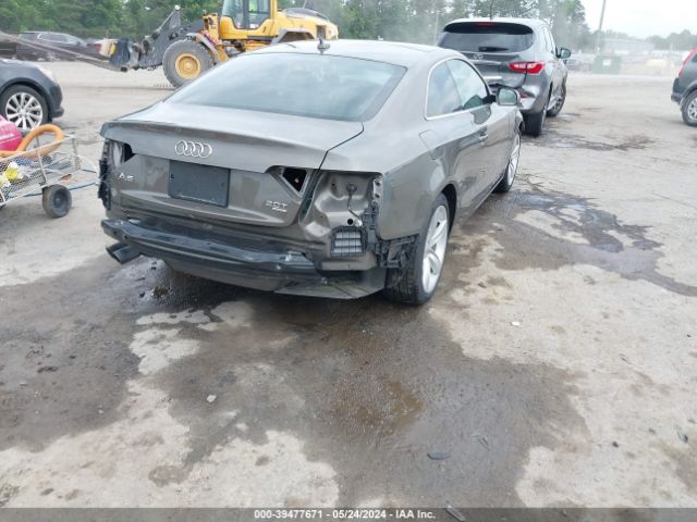 WAULFAFR0EA002711 Audi A5 2.0t Premium