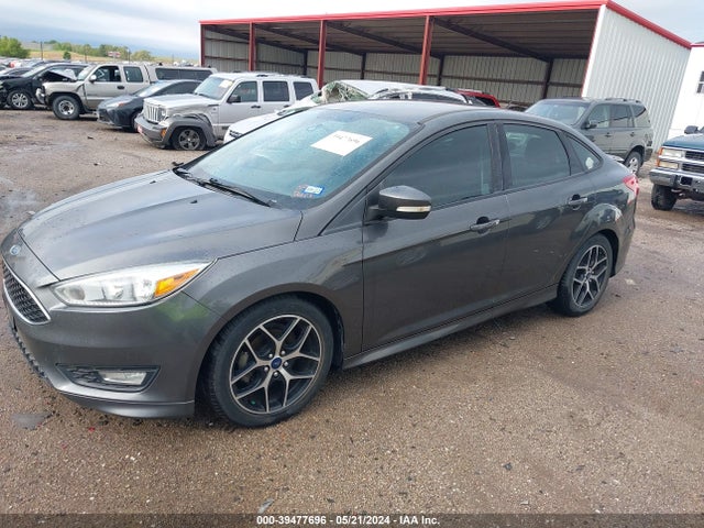 Ford FOCUS SE 2015 1FADP3F23FL374395 Image 2