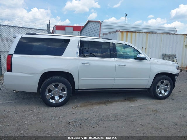 Chevrolet Suburban Premier 2017 1GNSKJKC6HR285236 Image 14
