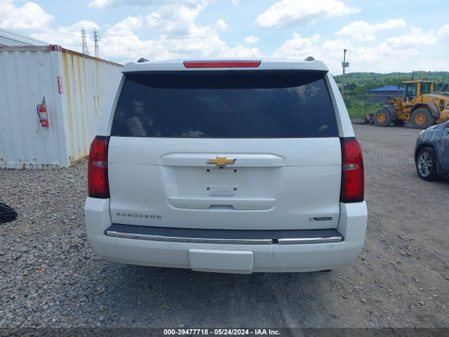 Chevrolet Suburban Premier 2017 1GNSKJKC6HR285236 Image 17