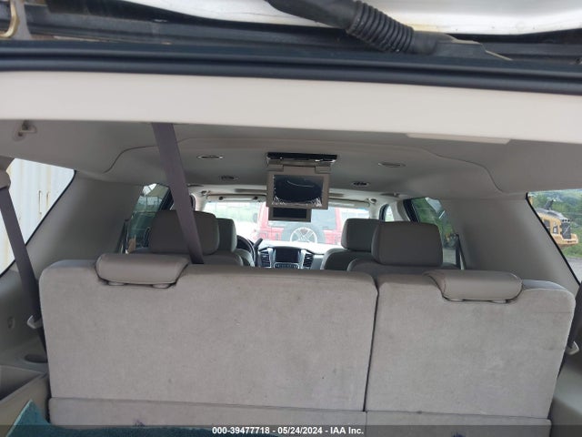 Chevrolet Suburban Premier 2017 1GNSKJKC6HR285236 Image 8
