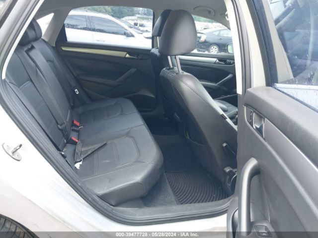 1VWAT7A30EC023763 Volkswagen Passat 1.8t Wolfsburg Edition