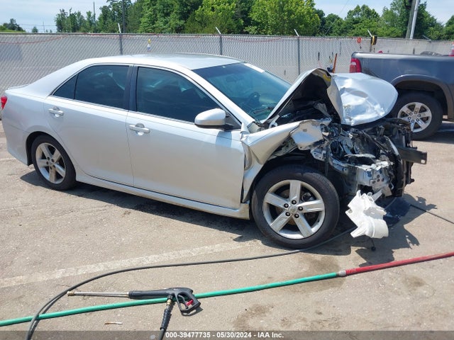 2014 4T1BF1FK1EU759631 zdjęcie główne