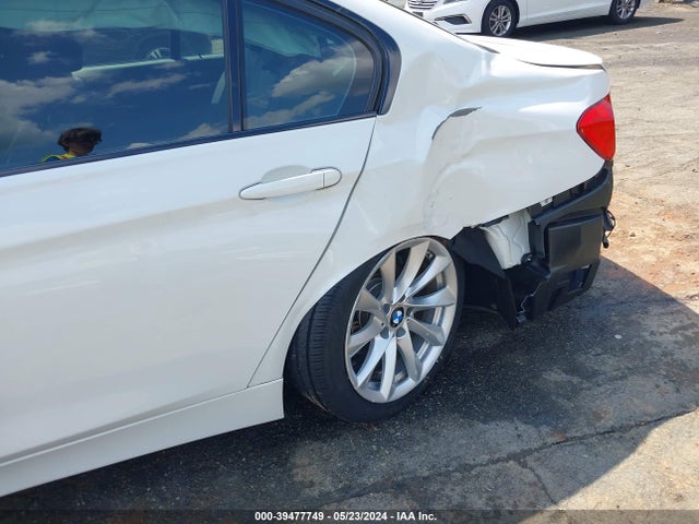BMW 320i 2015 WBA3B1G58FNT07326 Image 6