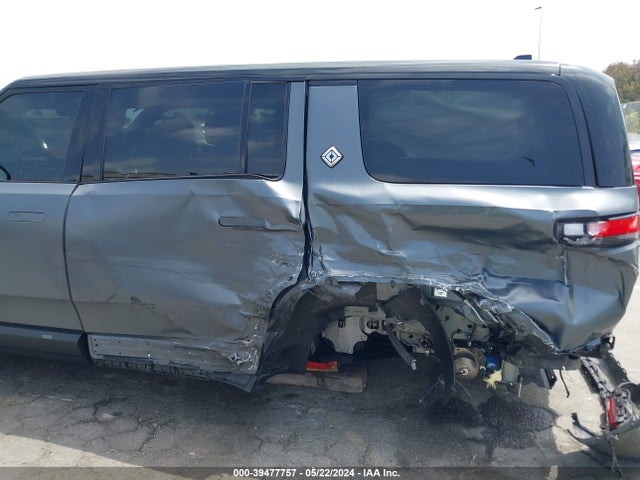 Rivian R1s Launch Edition 2022 7PDSGABL8NN000882 Image 20