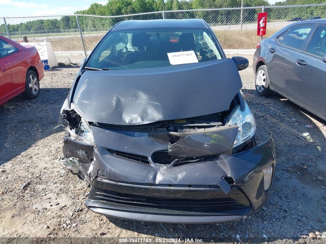 Toyota Prius Two 2015 JTDKN3DU7F0408528 Image 11