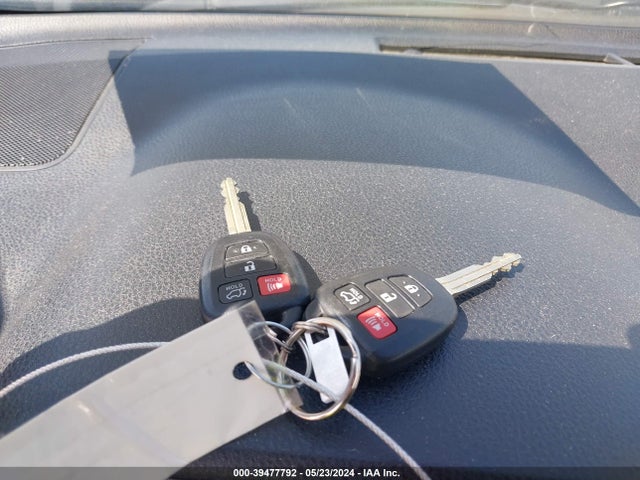Toyota Rav4 Xle 2016 JTMRFREV2GD195830 Image 11