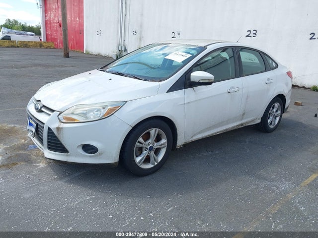 Ford FOCUS SE 2014 1FADP3F25EL438581 Image 2