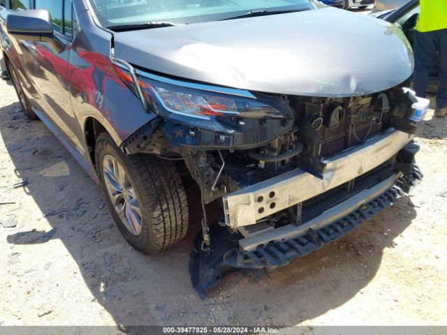 5TDKRKEC1MS018443 Toyota SIENNA LE