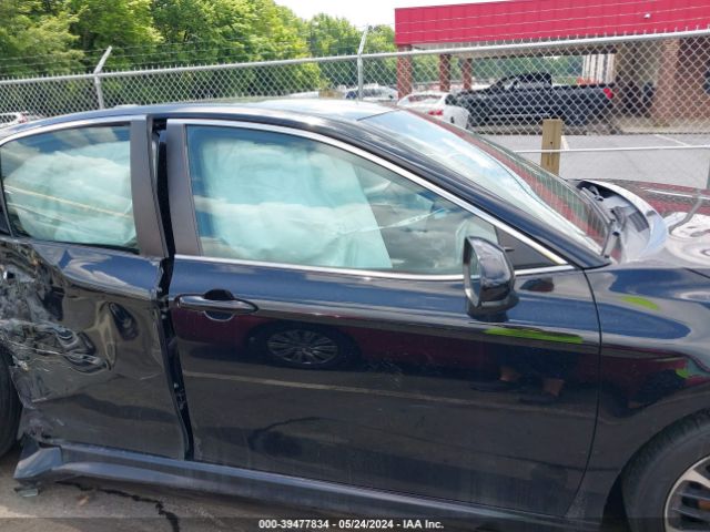 4T1B11HKXJU113123 Toyota CAMRY SE