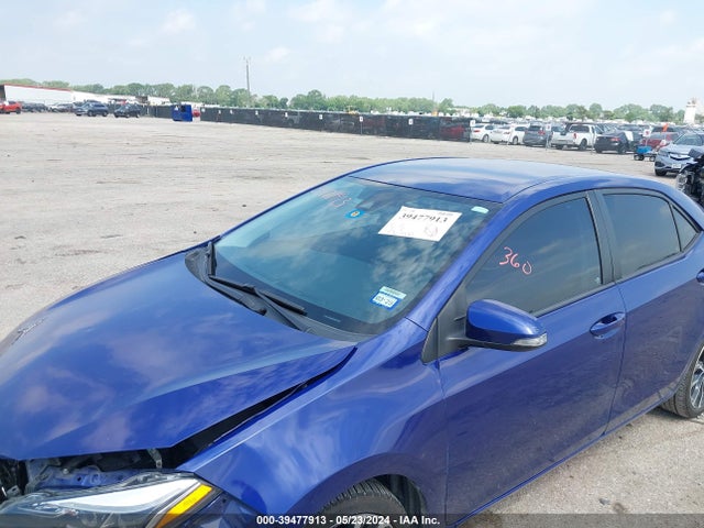 Toyota COROLLA SE 2017 5YFBURHE7HP641469 Image 17