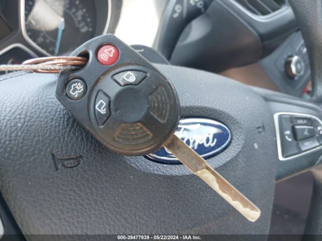 1FADP3F21JL318707 Ford FOCUS SE