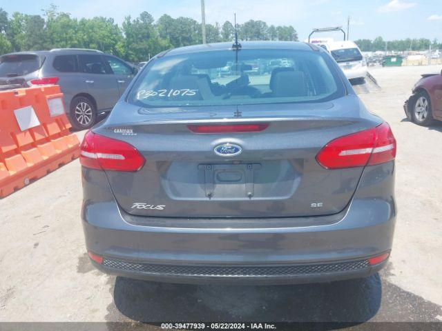 1FADP3F21JL318707 Ford FOCUS SE