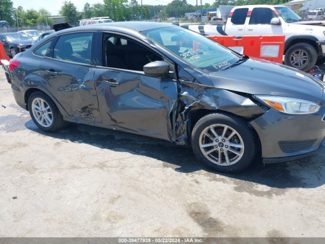 1FADP3F21JL318707 Ford FOCUS SE
