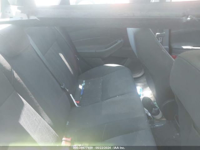 1FADP3F21JL318707 Ford FOCUS SE