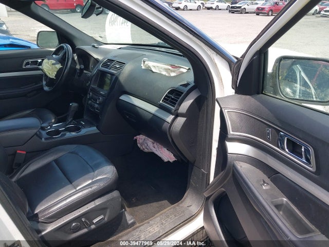 Ford EXPLORER XLT 2017 1FM5K8D88HGE07402 Image 5