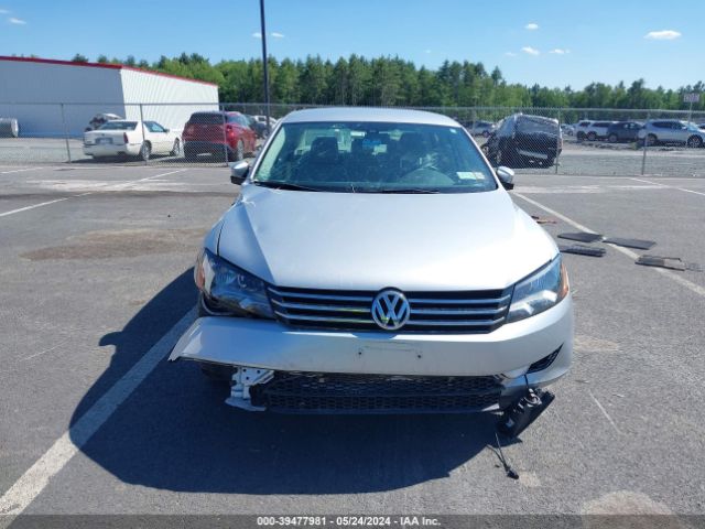 1VWAT7A33FC100126 Volkswagen Passat 1.8t Limited Edition