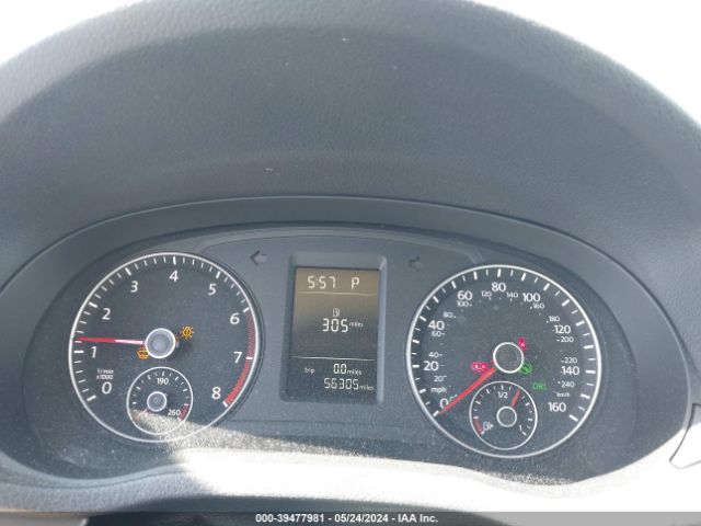 1VWAT7A33FC100126 Volkswagen Passat 1.8t Limited Edition