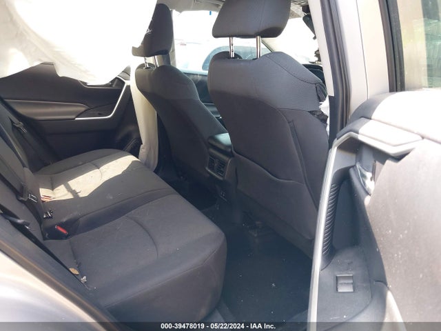 Toyota Rav4 Xle 2019 2T3W1RFV8KW016623 Image 8