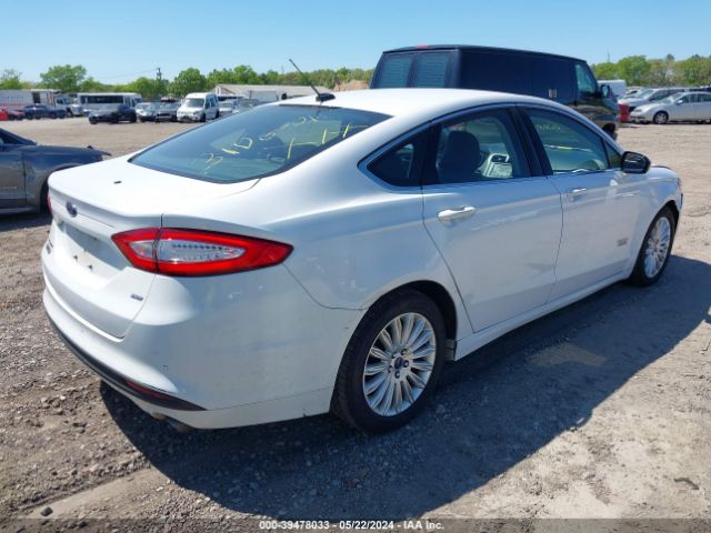 3FA6P0PU7GR336131 Ford Fusion Energi Se Luxury