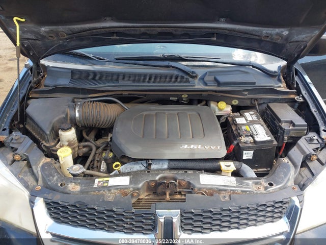 39478036 :رقم المزاد ، 2C4RDGDG1DR731303 vin ، 2013 Dodge Grand Caravan Crew مزاد بيع