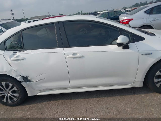 Toyota Corolla Hybrid Le 2021 JTDEAMDE8MJ003292 Image 13