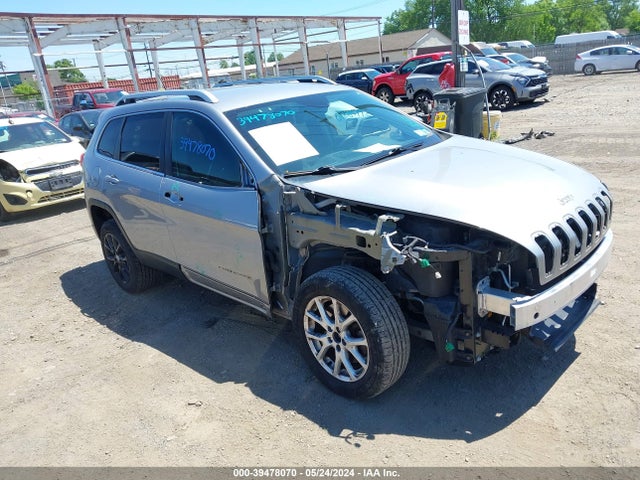 2015 1C4PJLCB3FW530902 main image