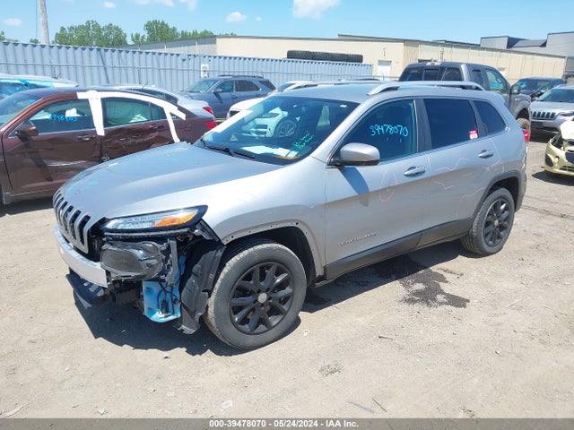 Jeep Cherokee Latitude 2015 1C4PJLCB3FW530902 Image 2
