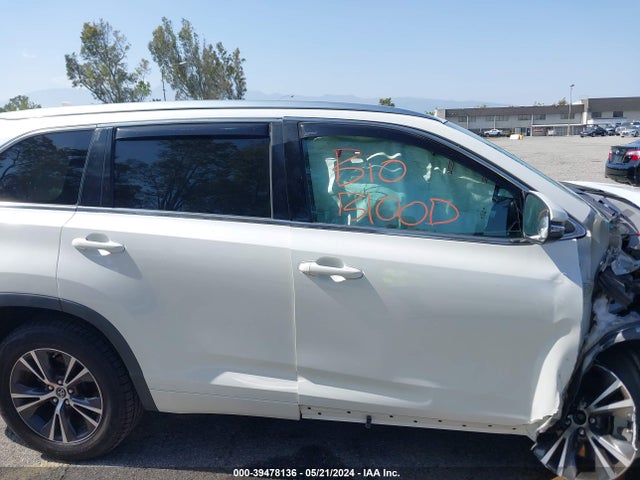 Toyota Highlander Xle V6 2016 5TDKKRFH7GS127761 Image 13