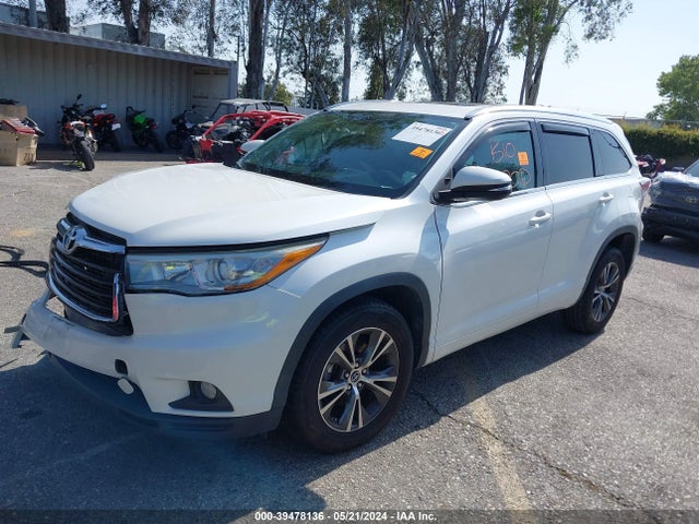 Toyota Highlander Xle V6 2016 5TDKKRFH7GS127761 Image 2