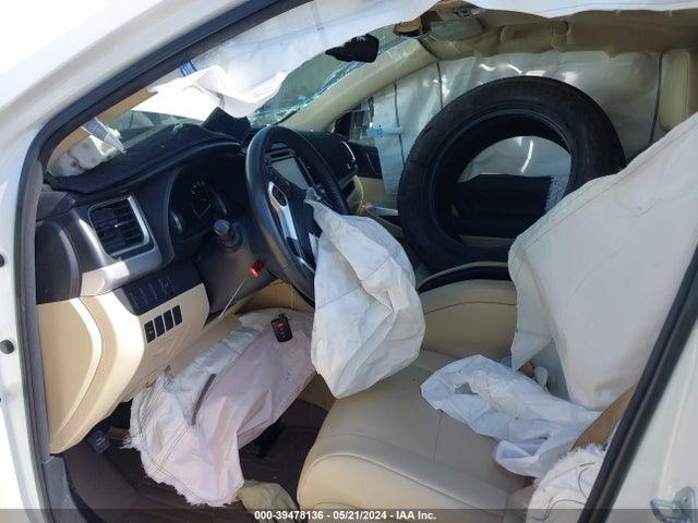 Toyota Highlander Xle V6 2016 5TDKKRFH7GS127761 Image 5