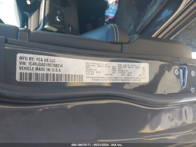 1C4RJGAG1RC708214 Jeep Grand Cherokee Altitude 4x2