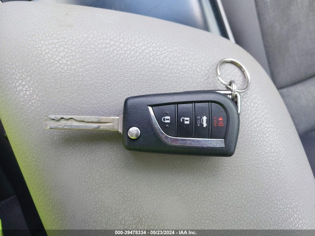 Toyota CAMRY LE 2020 4T1C11AK0LU875281 Image 11