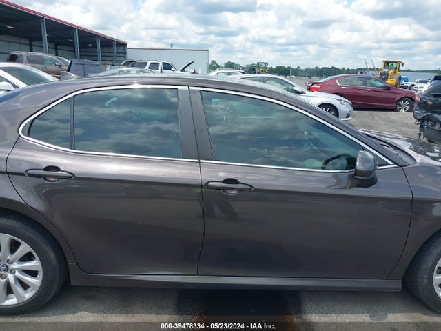 Toyota CAMRY LE 2020 4T1C11AK0LU875281 Image 13