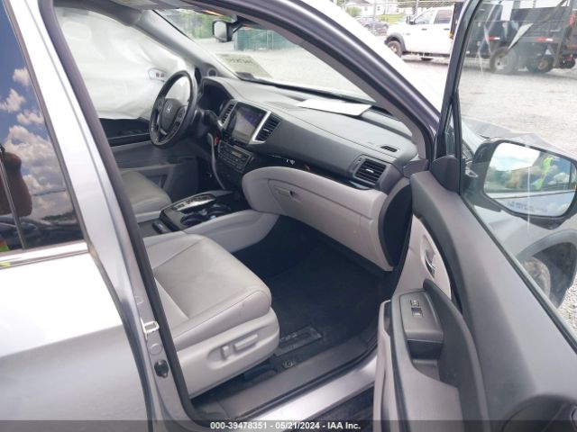 5FNYF6H9XHB035276 Honda Pilot Touring