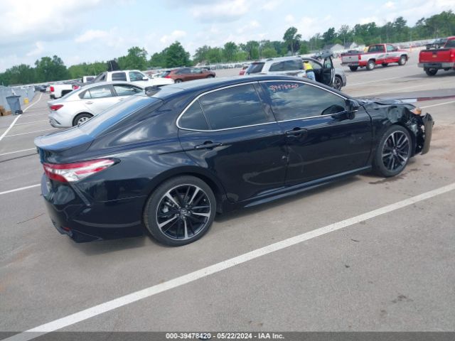 4T1B61HK8KU803049 Toyota CAMRY XSE