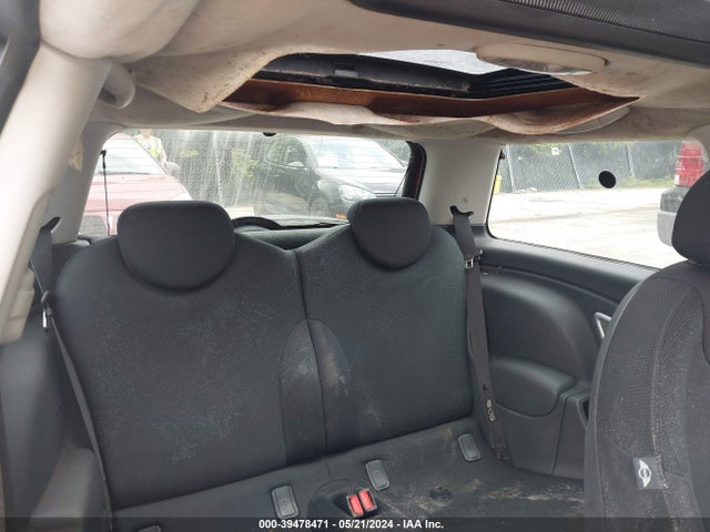 2005 MINI COOPER WMWRC33545TK61092 Photo 7