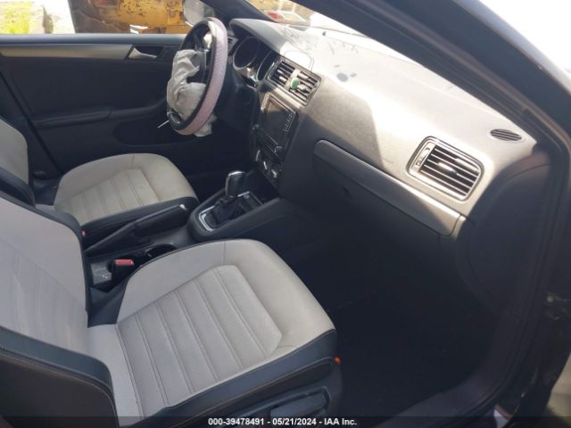3VWD17AJ3GM416854 Volkswagen Jetta 1.8t Sport
