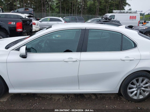 Toyota CAMRY LE 2019 4T1B11HK7KU779731 Image 14